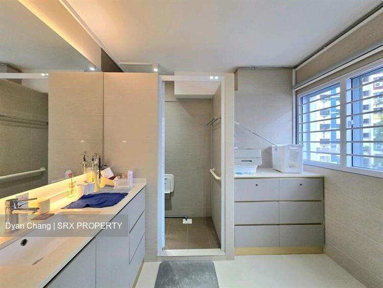 Blk 666 Yishun Avenue 4 (Yishun), HDB Executive #573164361